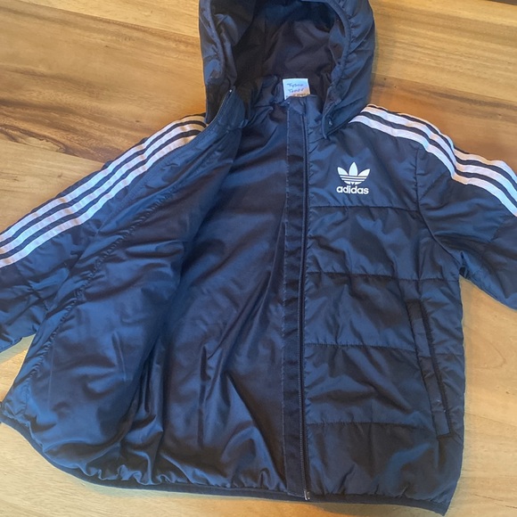 Adidas Original Kids Size 7-8 Puffer Jacket - Picture 5 of 6